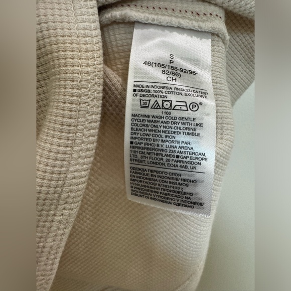 Men’s banana republic thermal sweater/top size small - Picture 3 of 4